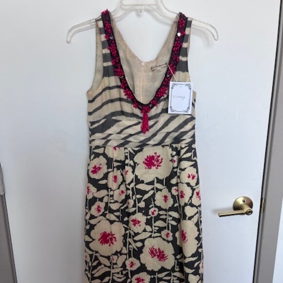 VINTAGE Y2K Nanete Lapore - Cream, black, magenta dress with beadwork - Size 6 - Picture 1 of 6
